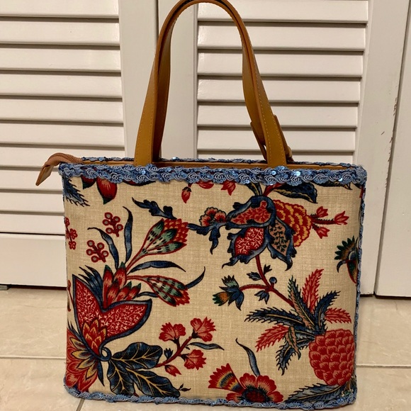 Faith Knight Tropical Tote Handbag - Picture 2 of 7